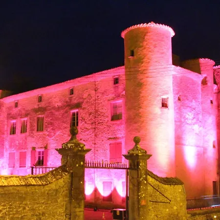 Castel Chambres, Château De